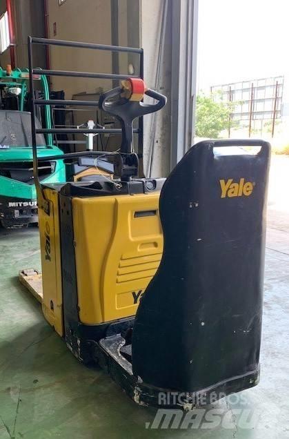 Yale MP20X Low lift with platform