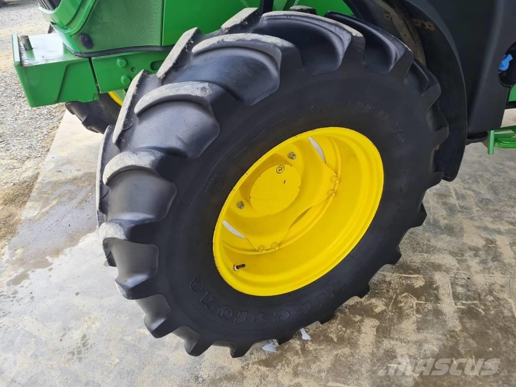 John Deere 6110 M Tractors