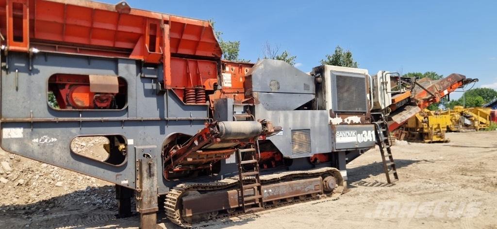 Sandvik QJ 341 Mobile crushers