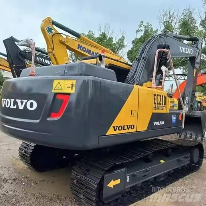 Volvo EC210D Crawler excavators