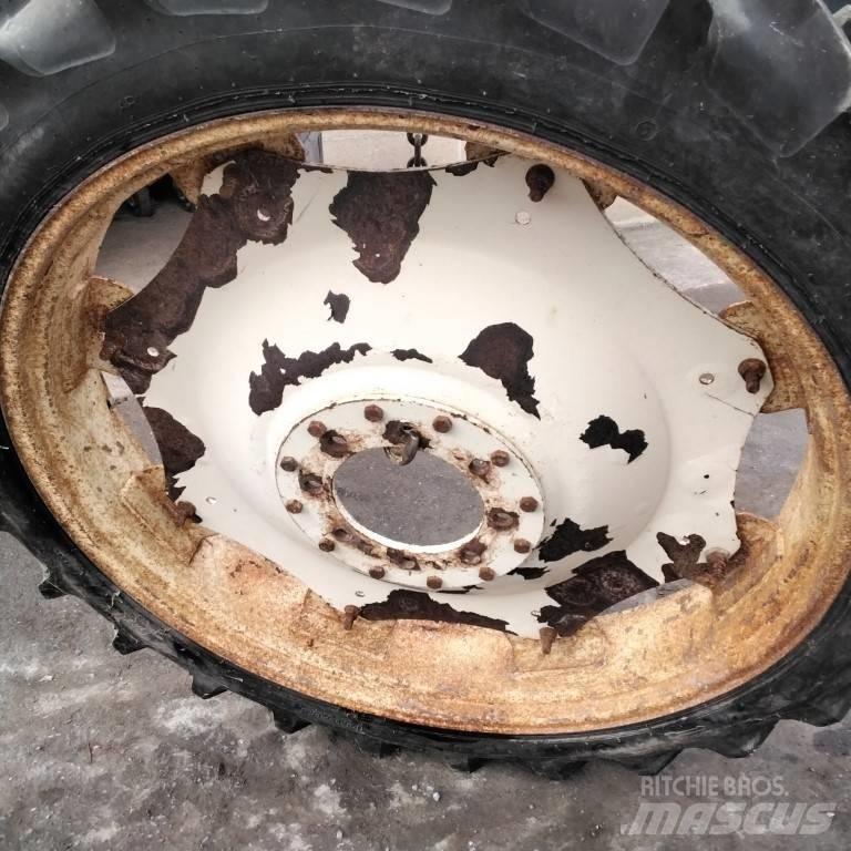 Taurus 9.5R44 Tyres, wheels and rims