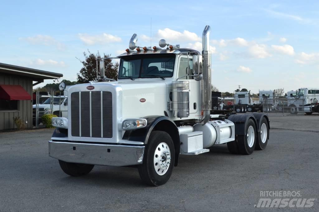 Peterbilt 389 Prime Movers