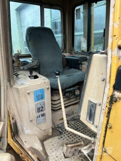 CAT D 5 H II LGP Crawler dozers