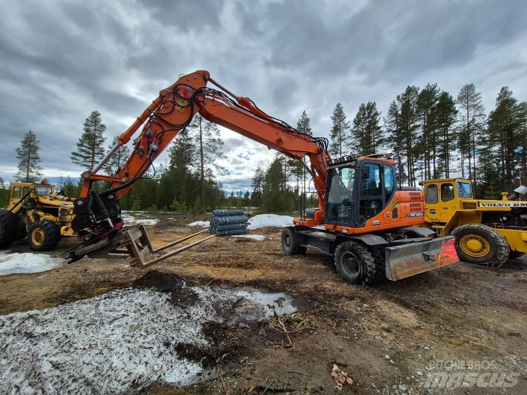 Doosan DX 140 W-3 Wheeled excavators