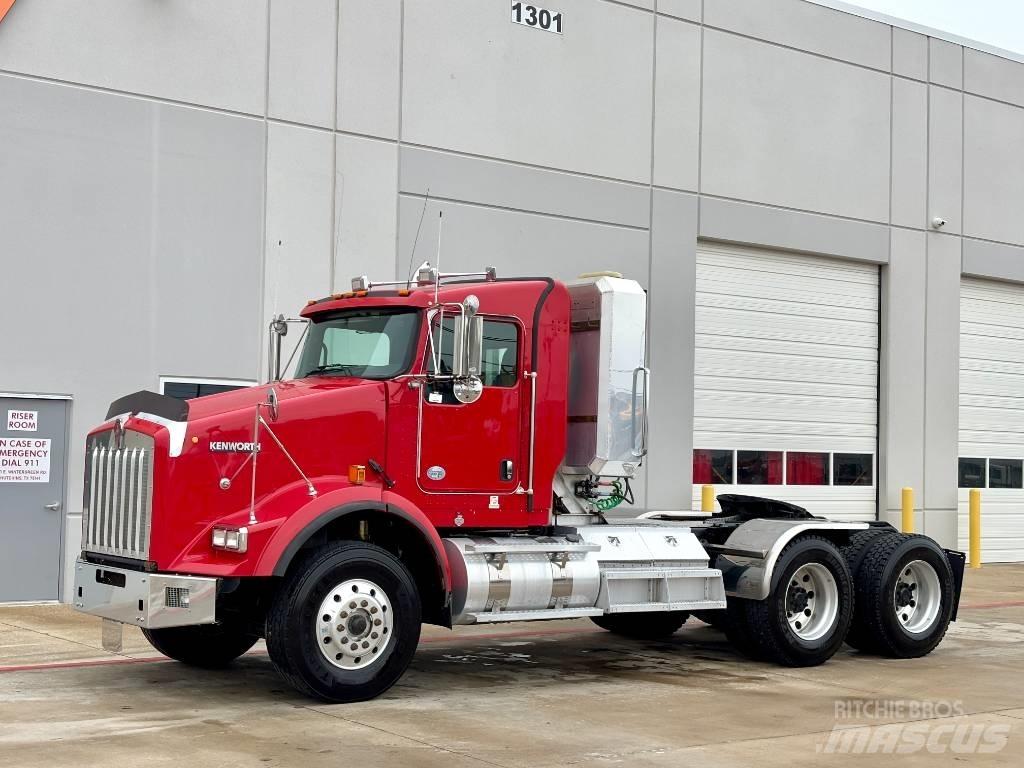 Kenworth T 800 Prime Movers