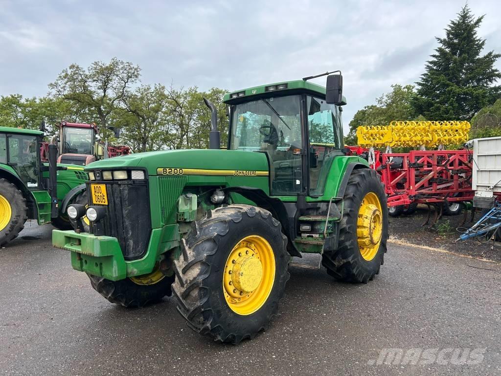 John Deere 8200 Tractors