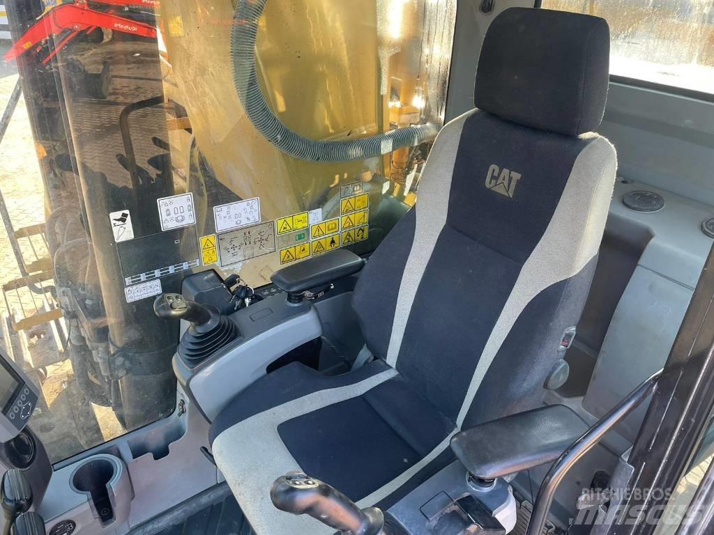 CAT 352 F Crawler excavators