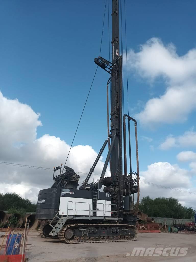 Casagrande B470XP-2 Drilling rigs