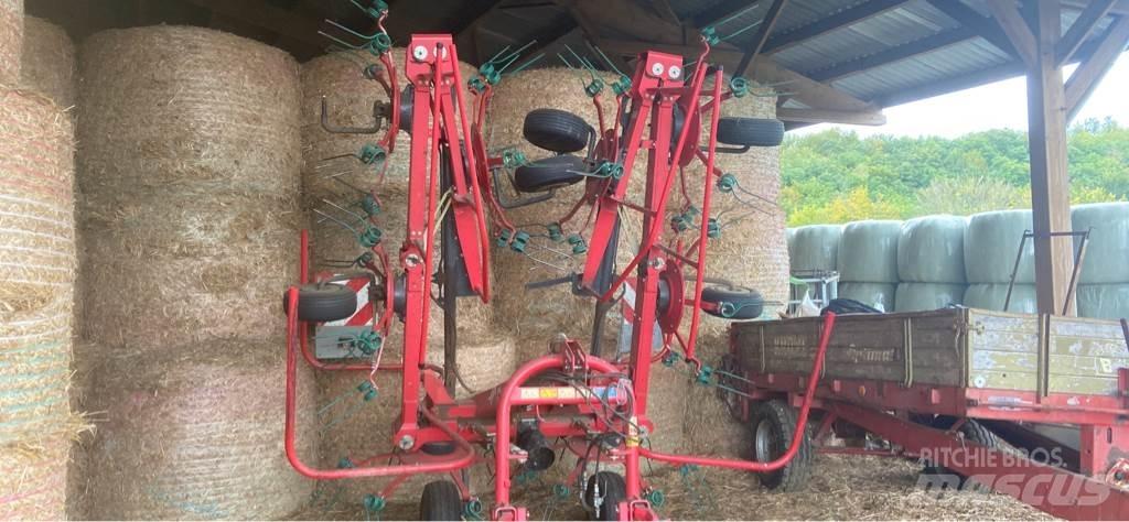 Kverneland 8090 Rakes and tedders