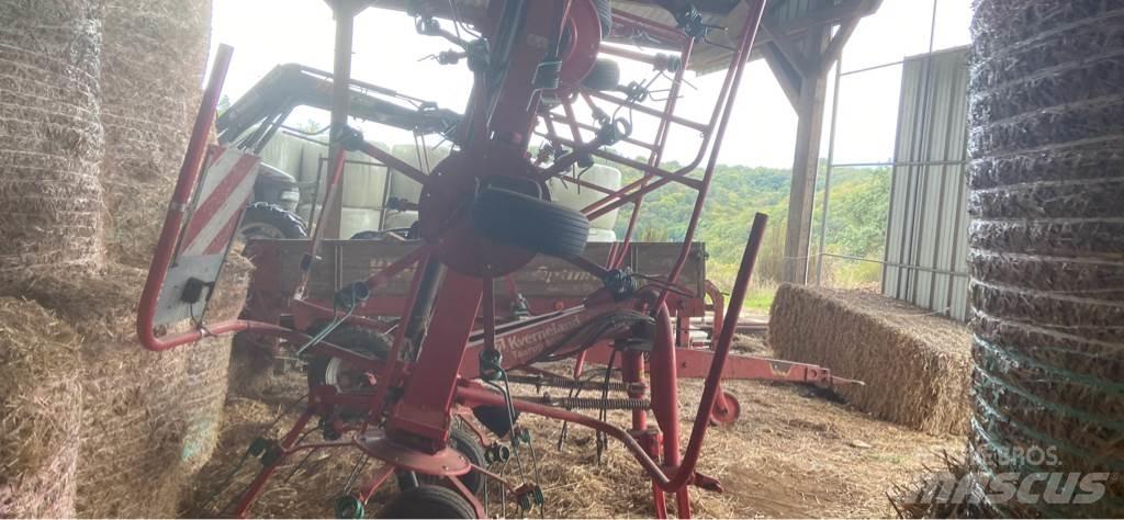 Kverneland 8090 Rakes and tedders