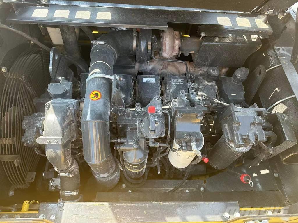 Komatsu PC 400 Crawler excavators