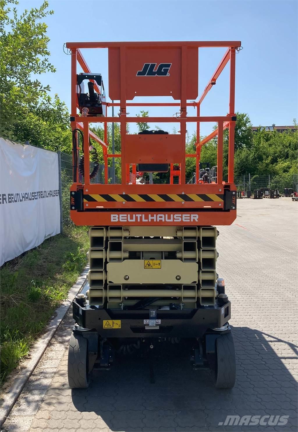 JLG ES3246 Scissor lifts