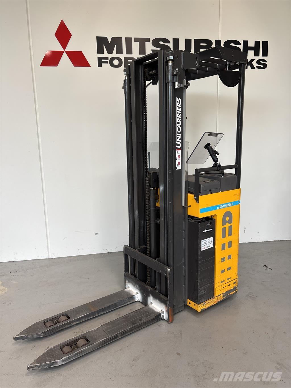 Atlet A160 Self propelled stackers