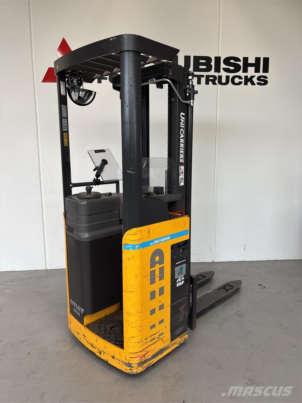 Atlet A160 Self propelled stackers