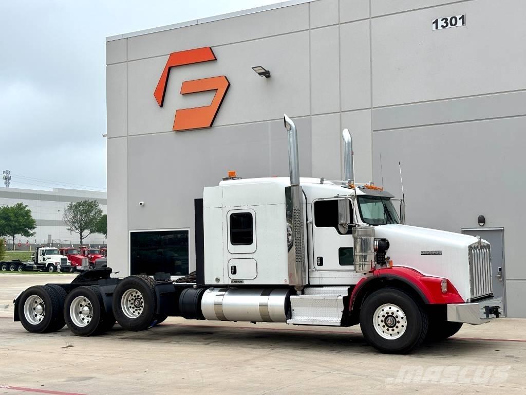 Kenworth T 800 Prime Movers
