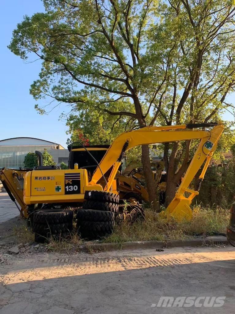 Komatsu PC 130 Crawler excavators
