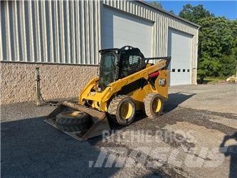 CAT 272 D3 Skid steer loaders