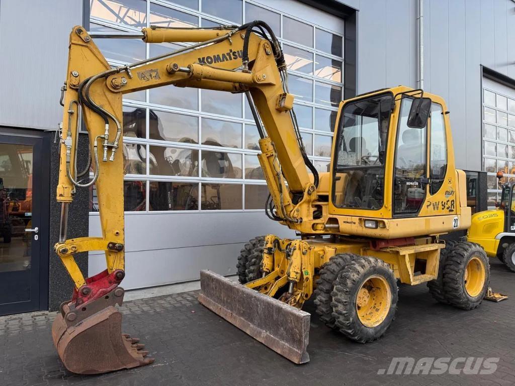 Komatsu PW95 Mini excavators  7t - 12t