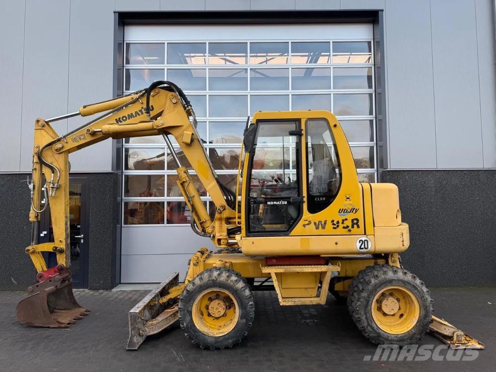 Komatsu PW95 Mini excavators  7t - 12t