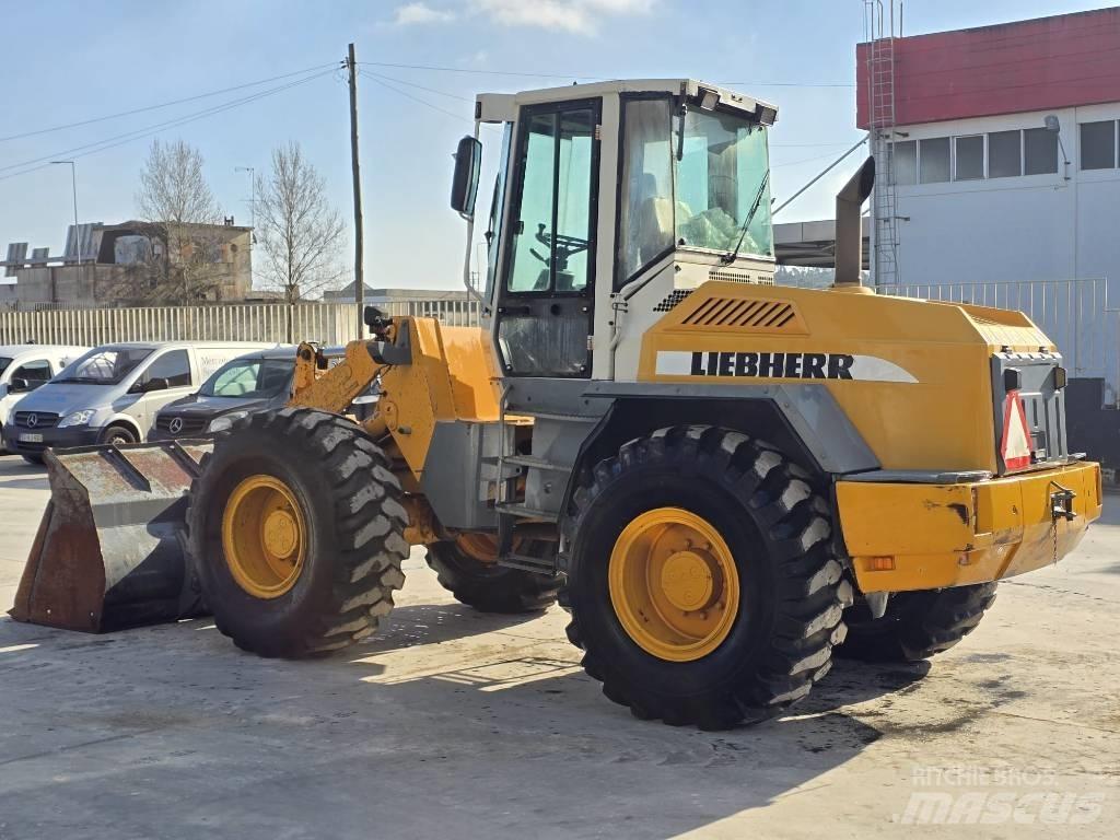 Liebherr L522 Wheel loaders