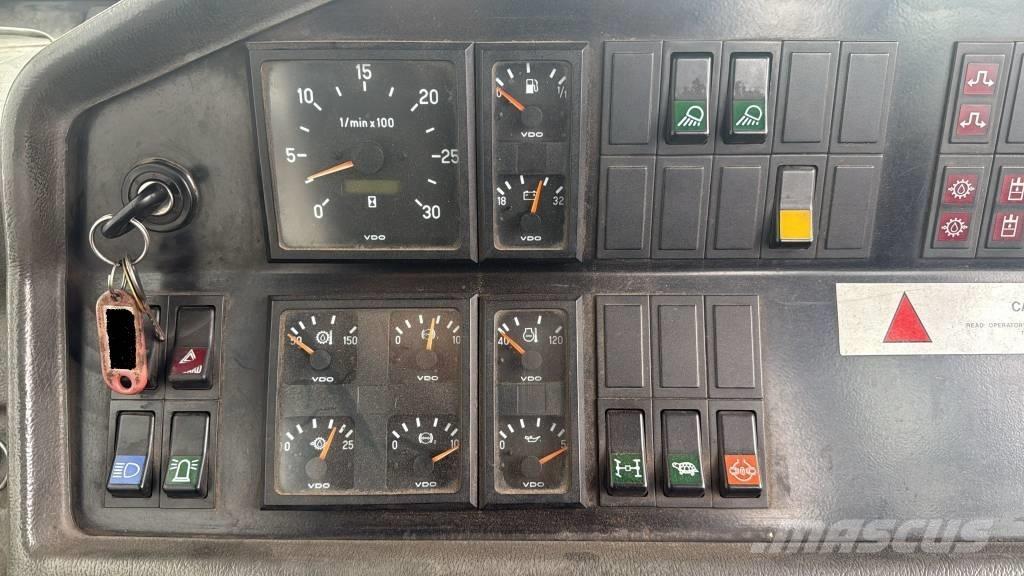 Kalmar TRX 182 Terminal tractors