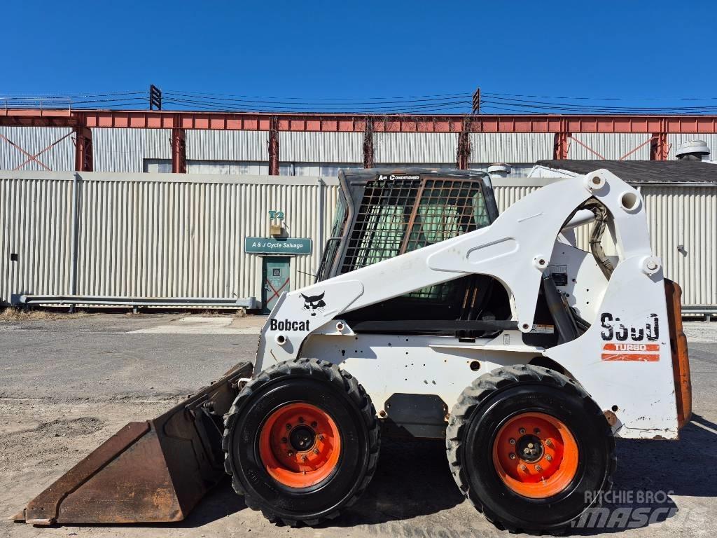 Bobcat S 300 Skid steer loaders