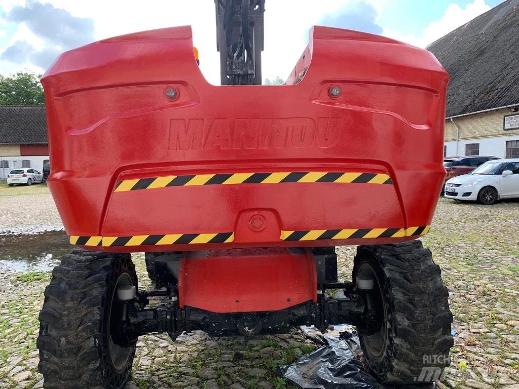 Manitou 220TJ+ Telescopic boom lifts