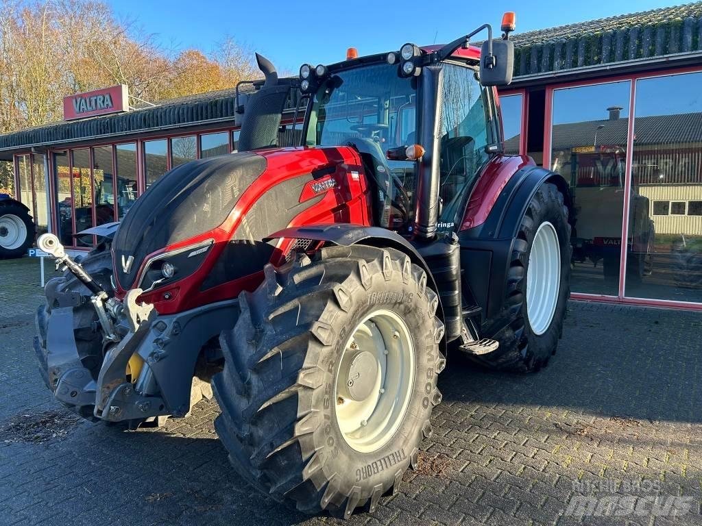 Valtra T234A Tractors