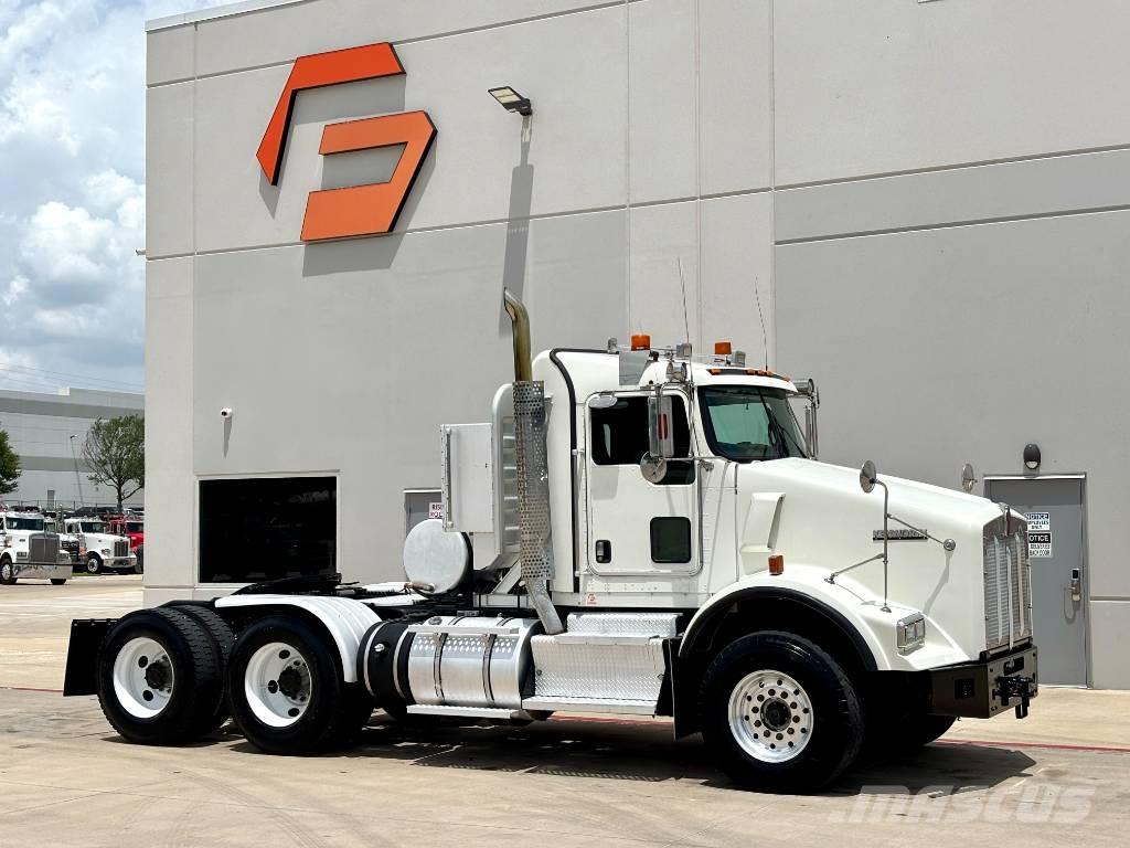 Kenworth T 800 Prime Movers