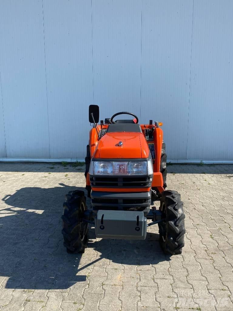 Kubota T 22 Compact tractors