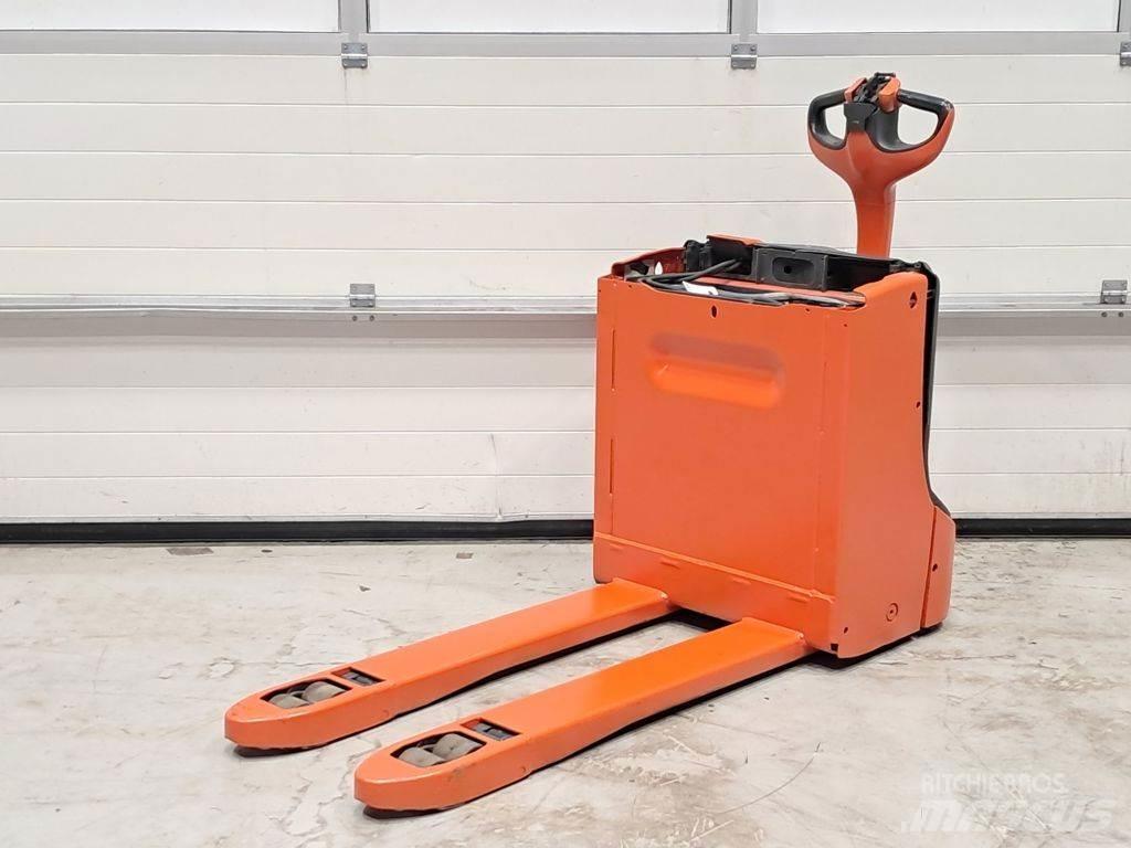 Linde T16 Low lifter