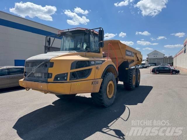 Volvo A25G Articulated Haulers