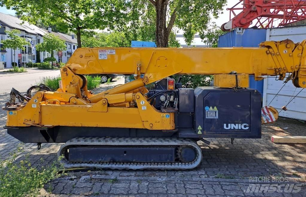 Unic B-506-5.2 Track mounted cranes