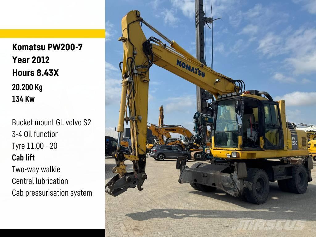 Komatsu PW 200-7 Wheeled excavators