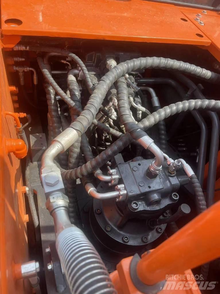 Doosan DX 225LC-9C Crawler excavators