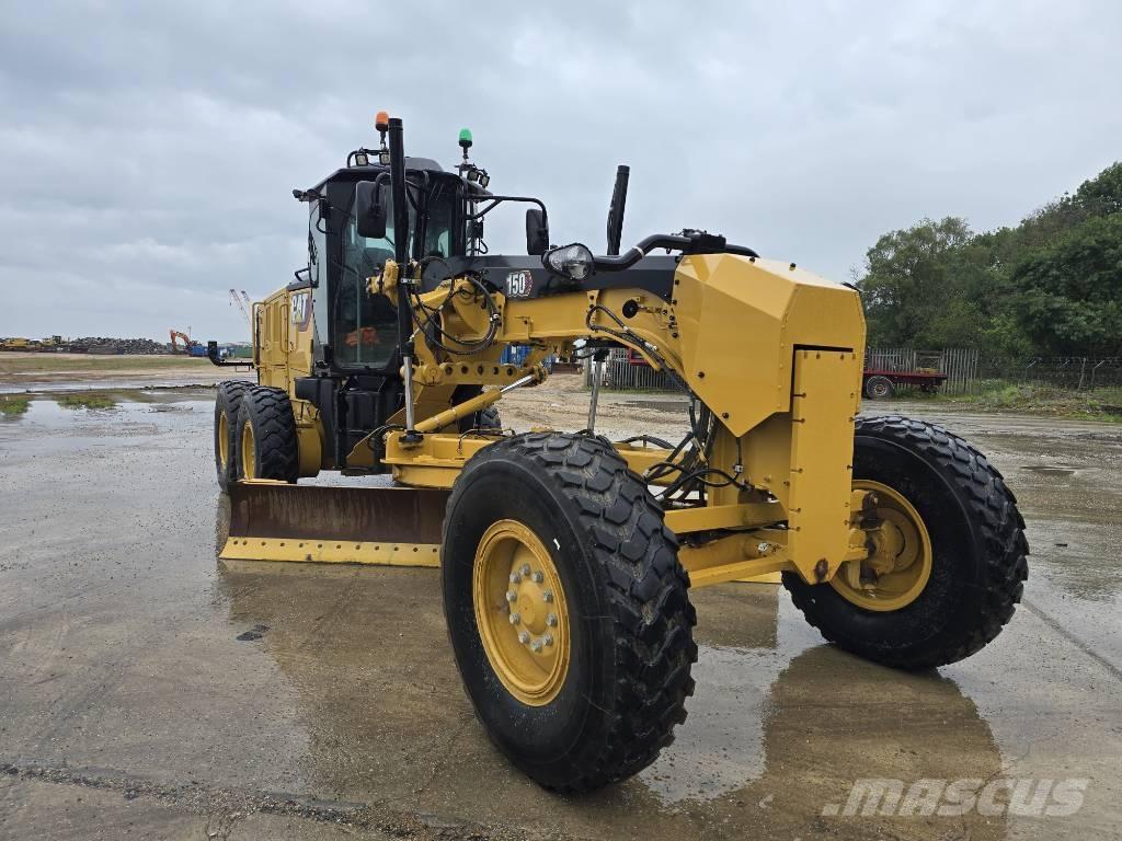 CAT 150 Graders