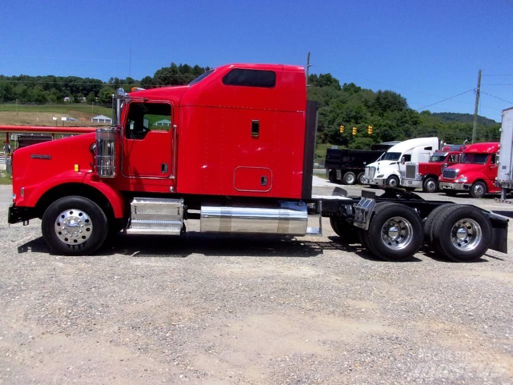 Kenworth T 800 Prime Movers
