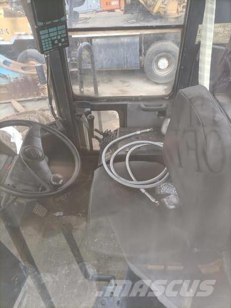 Komatsu WA 470 Wheel loaders