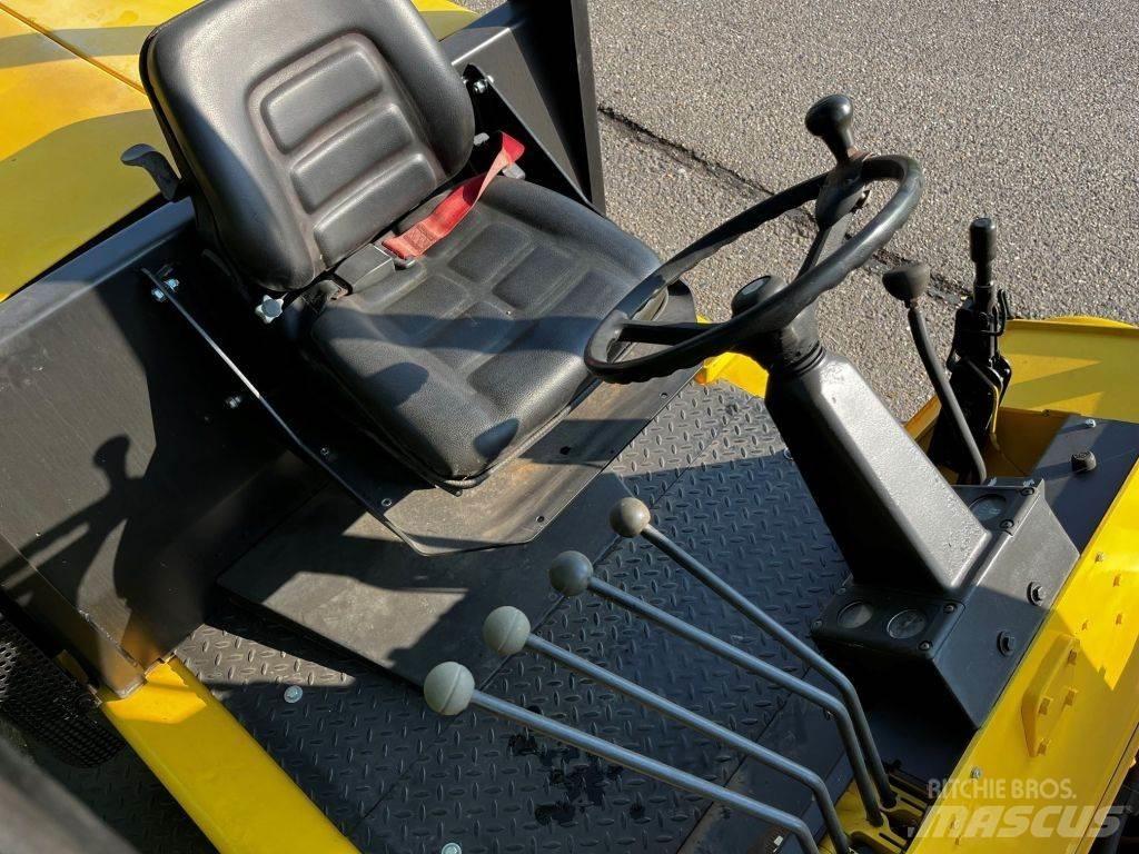 Hyster H7.00XL Diesel trucks