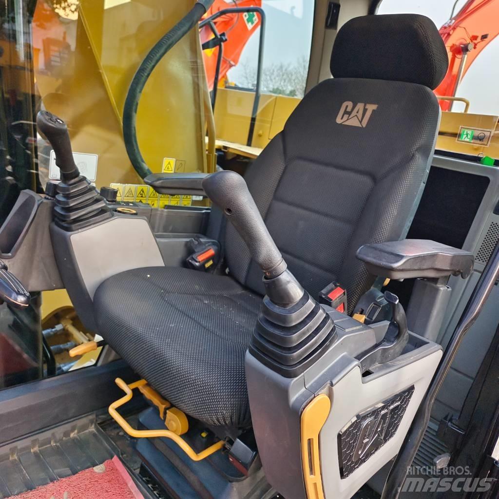 CAT 320GC Crawler excavators