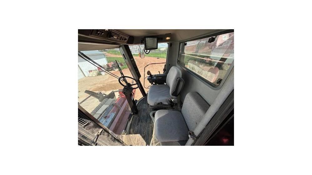 CASE 2388 Combine harvesters