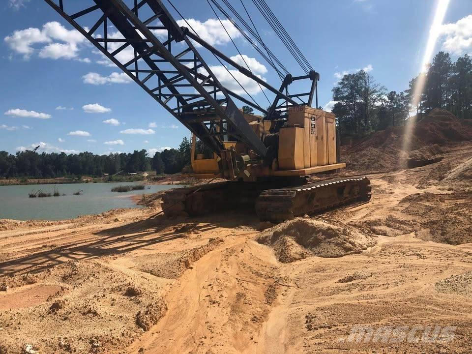 Bucyrus 65 D Track mounted cranes
