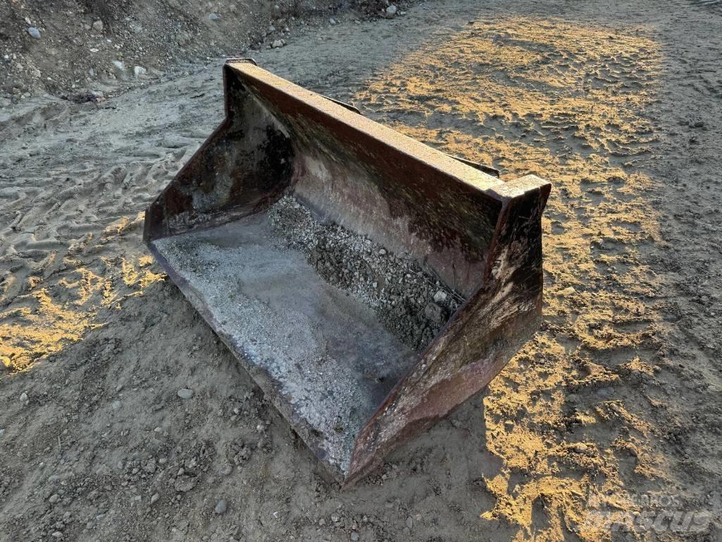 Lame Manitou 1500 mm Buckets