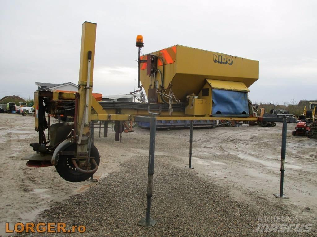 Nido N03-1.5 Sand and salt spreaders