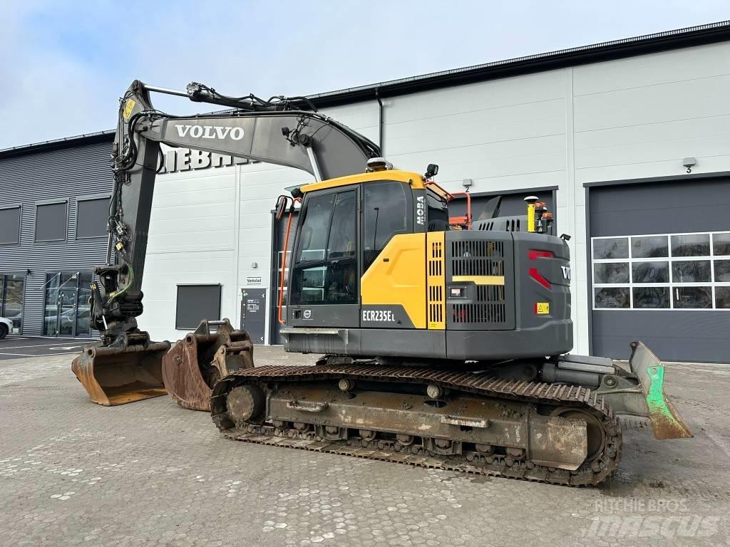 Volvo ECR 235 E LC Crawler excavators
