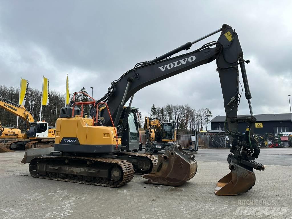 Volvo ECR 235 E LC Crawler excavators