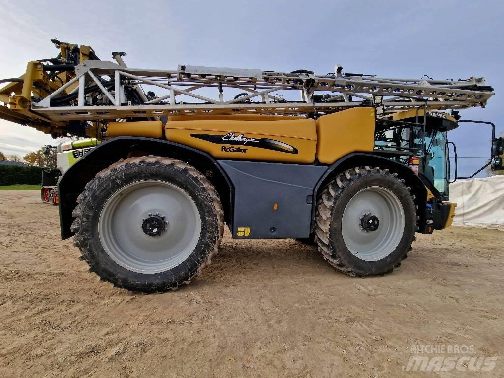Challenger RG 645 C Self-propelled sprayers