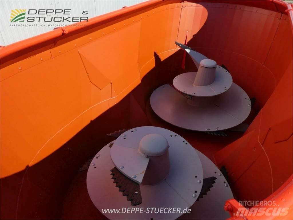 Kuhn Profile 18.2 Feed mixer