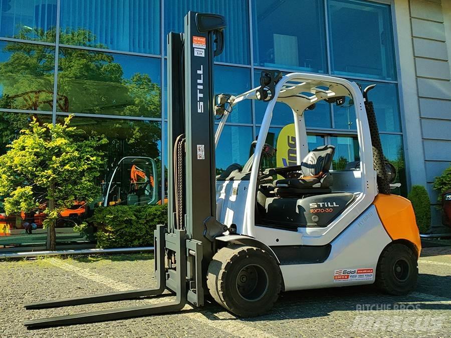 Still RX70-30T LPG trucks