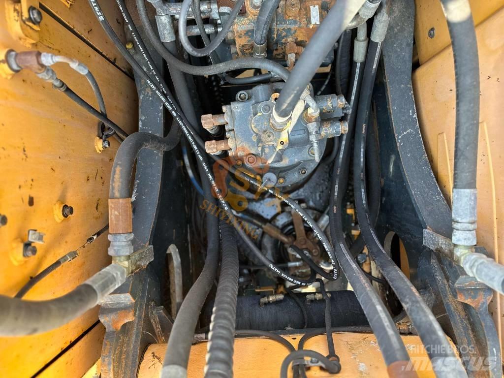 Hyundai 225 Crawler excavators